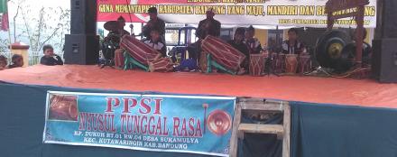 KEGIATAN MEMPERINGATI HUT RI KE-72 TAHUN 2017, DI DESA SUKAMULYA